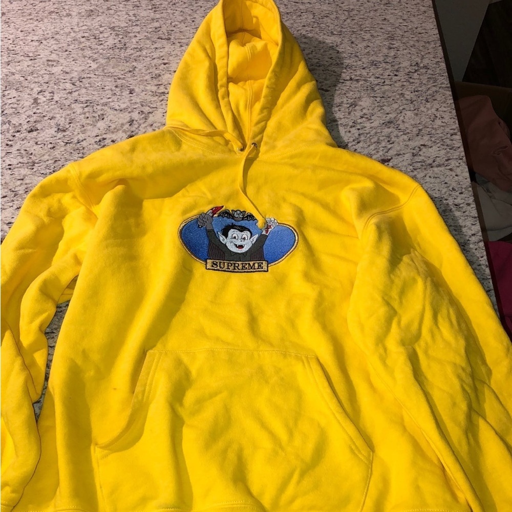 Supreme Hoodie